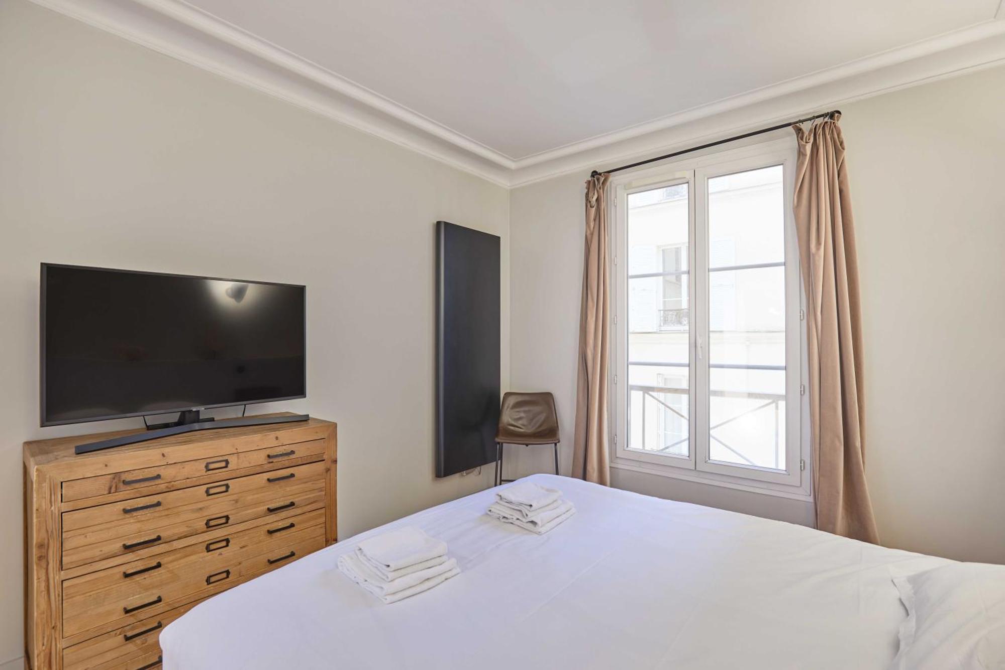 Magnificent Apartment - 3Br- 8P - Batignolles Paris Bagian luar foto