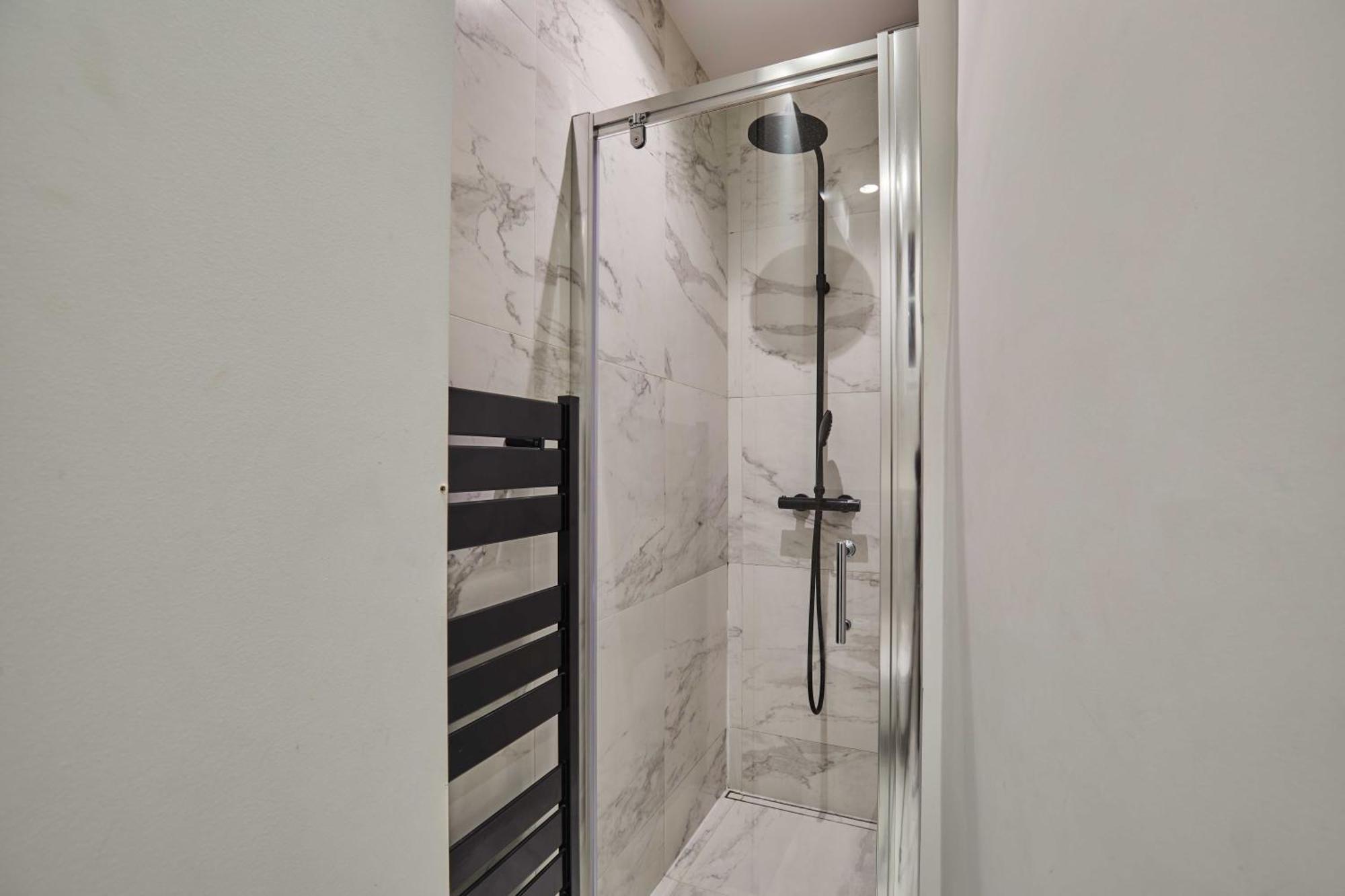 Magnificent Apartment - 3Br- 8P - Batignolles Paris Bagian luar foto