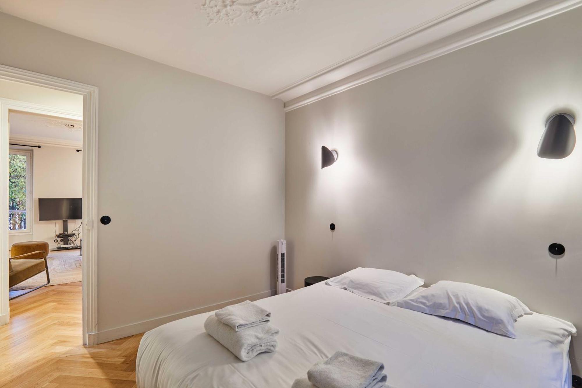 Magnificent Apartment - 3Br- 8P - Batignolles Paris Bagian luar foto